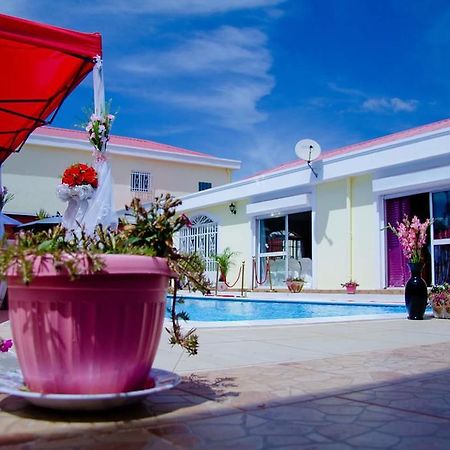 Petite Flower Guest House Talata-maty Exterior foto